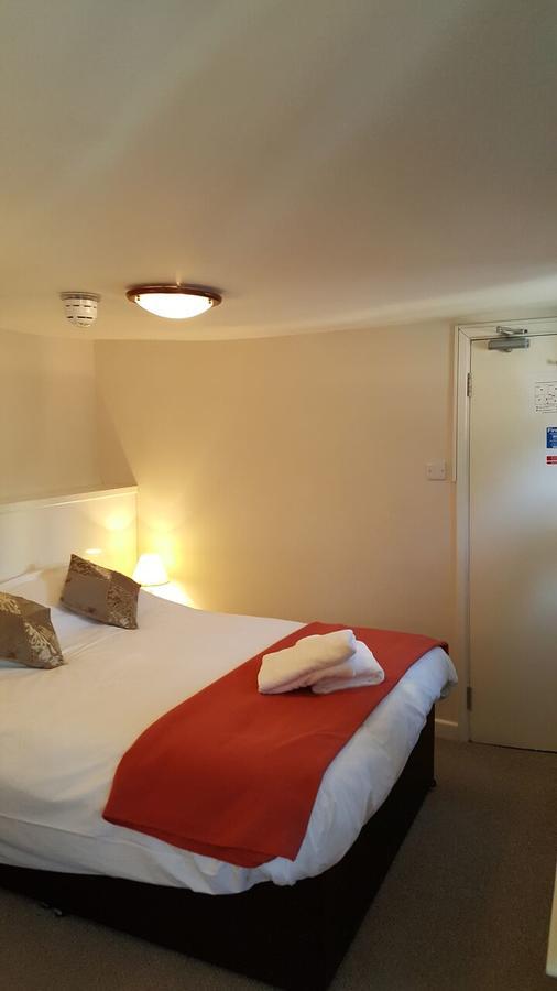 The Crown At Whitchurch Ross-on-Wye Extérieur photo