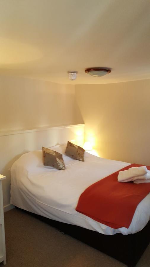 The Crown At Whitchurch Ross-on-Wye Extérieur photo