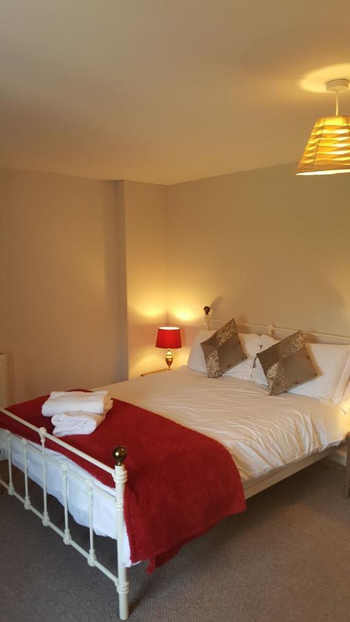 The Crown At Whitchurch Ross-on-Wye Extérieur photo
