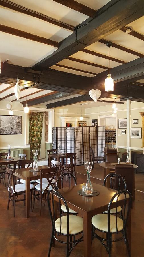 The Crown At Whitchurch Ross-on-Wye Extérieur photo