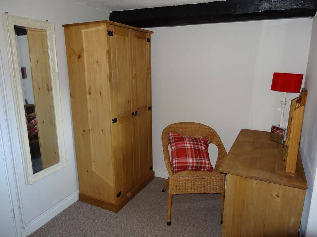 The Crown At Whitchurch Ross-on-Wye Extérieur photo